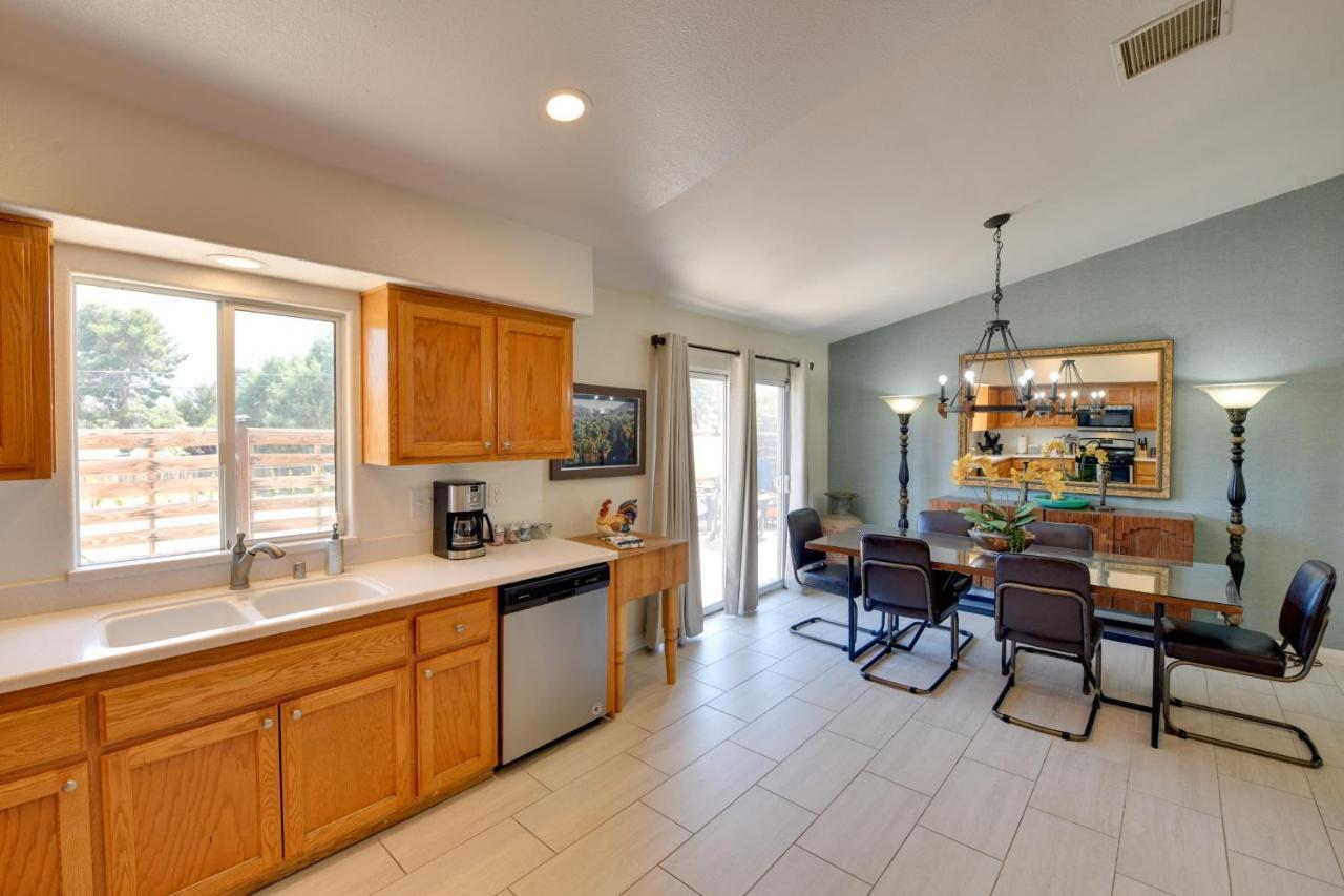 Updated Abode 22 Mi To Joshua Tree National Park! Morongo Valley Zewnętrze zdjęcie
